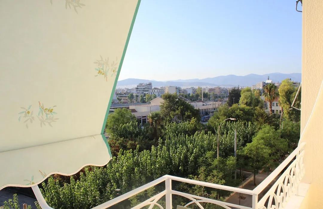 Athens City Themis 16-1